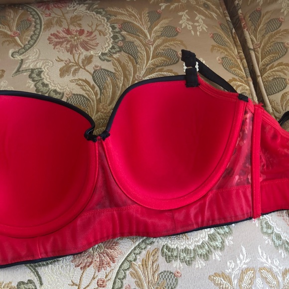 PLEASURE state white label viva Italia padded bra - Picture 10 of 12